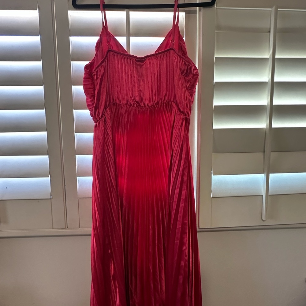 Ava & Viv Red Pleated Midi Dress